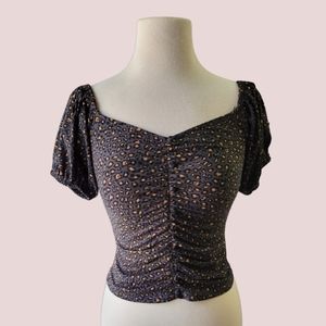 EXPRESS Women's Top Stretch Cheetah Print Puffy Sleeves Size Extra Small